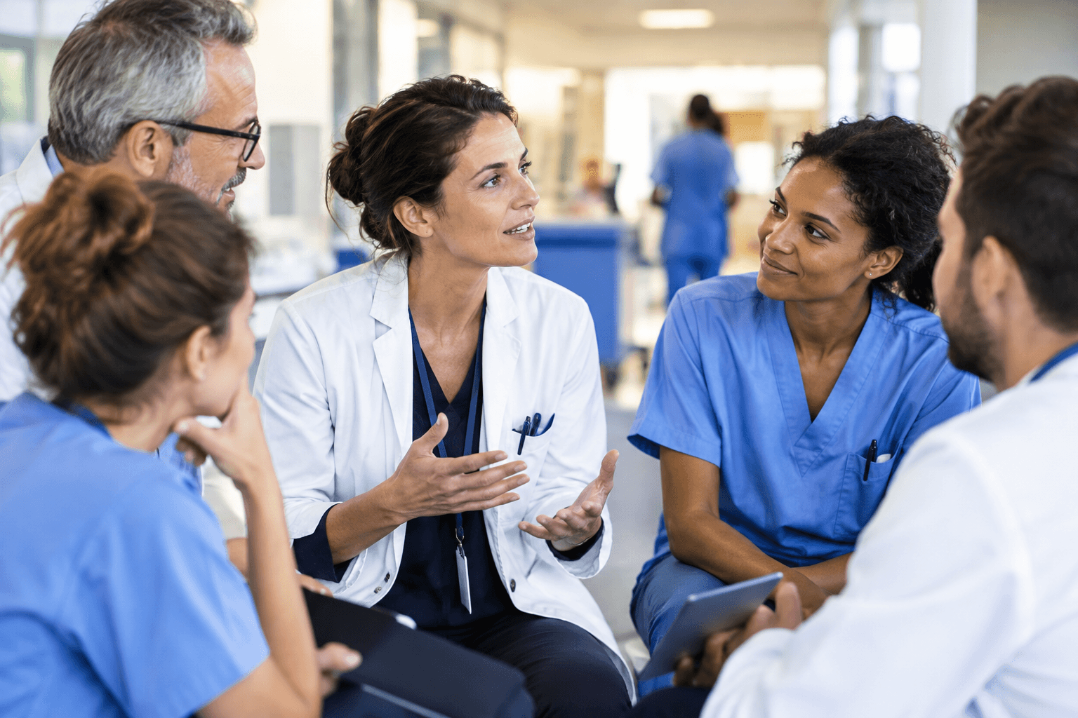 Manager à l'hôpital : de l'autorité à la régulation